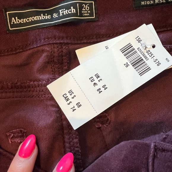 NWT Abercrombie and Fitch Jeans Women 26 Burgundy Velvet High Rise Ankle Flare - Picture 2 of 7
